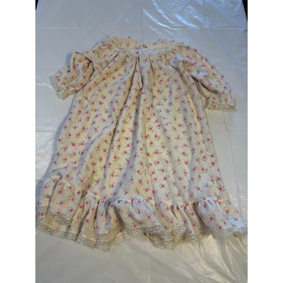 Vintage Girls White Pink Floral Nightgown Gown Infant Size 12M Lace Victorian - Picture 4 of 4
